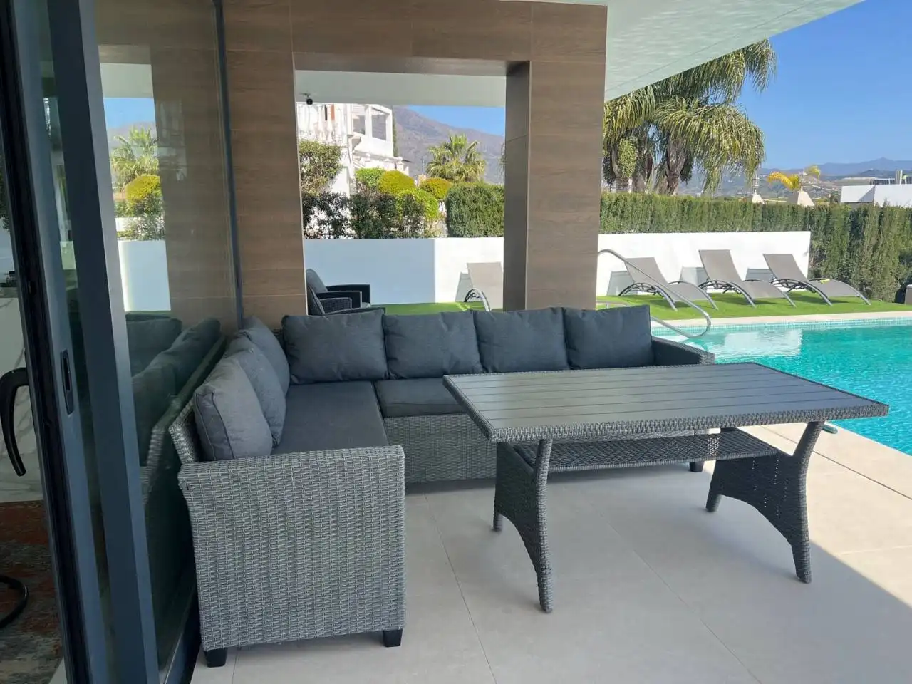 Terraza de Casa o chalet en venta en Estepona con Aire acondicionado, Calefacción y Jardín privado