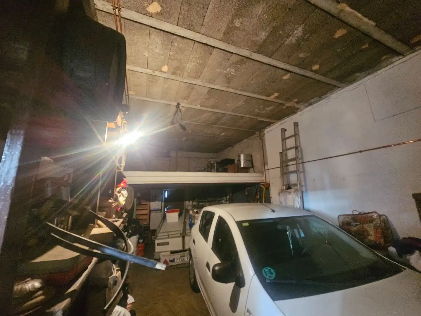 Aparcament de Casa o xalet en venda en Olot amb Aire condicionat, Calefacció i Terrassa
