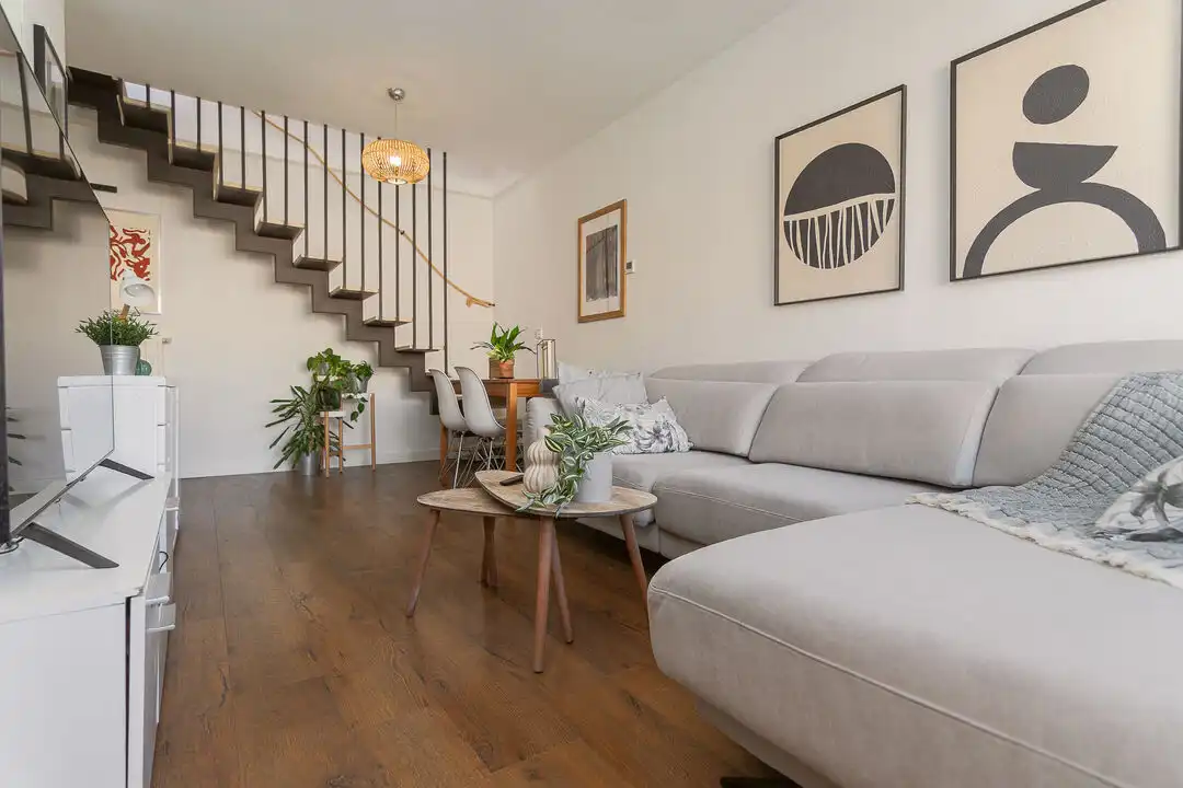 Sala d'estar de Àtic en venda en  Pamplona / Iruña amb Calefacció, Jardí privat i Terrassa