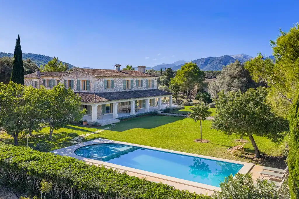 Maison rustique avec piscine à vendre à Pollença Poble