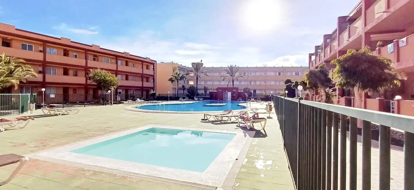 Flat for rent in Calle los Pedruscos, Parque Holandés