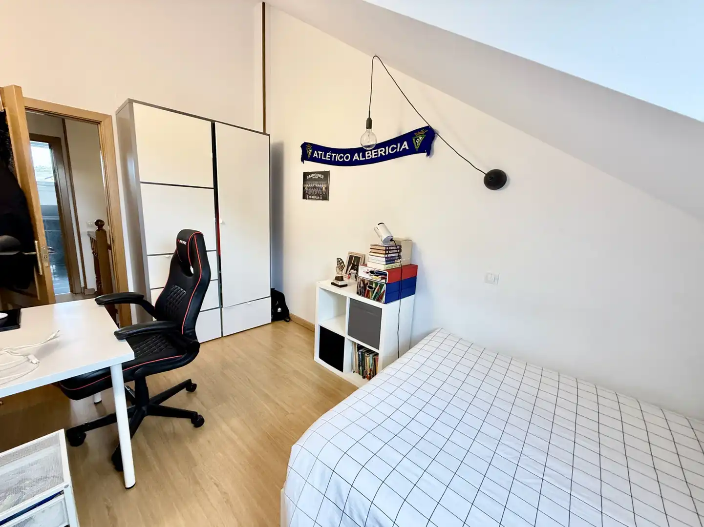 Habitación de Piso en venta en Piélagos con Calefacción, Parquet y Terraza