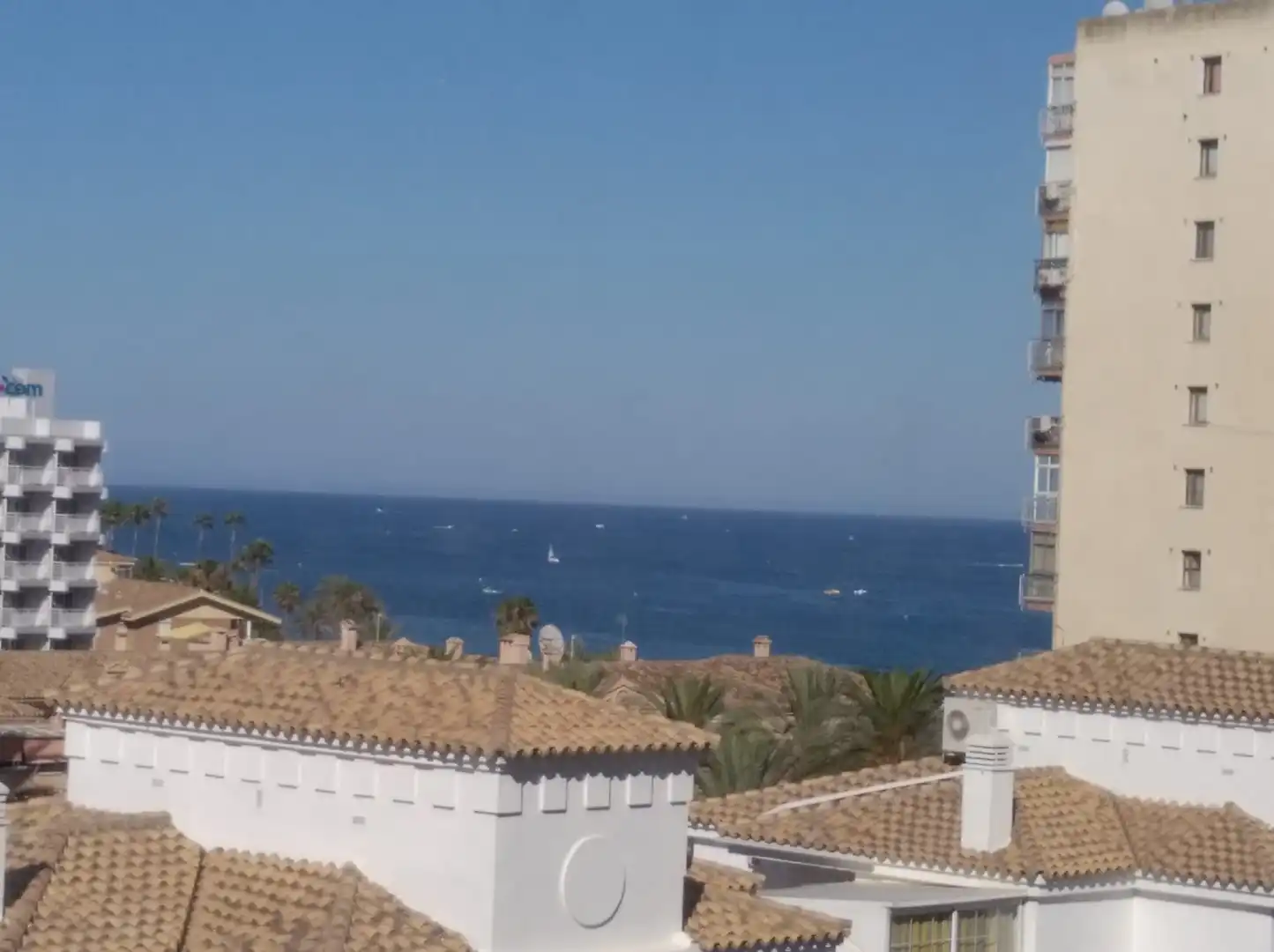 Außenansicht von Wohnung zur Miete in Benalmádena mit Klimaanlage, Möbliert und Gemeinschaftspool
