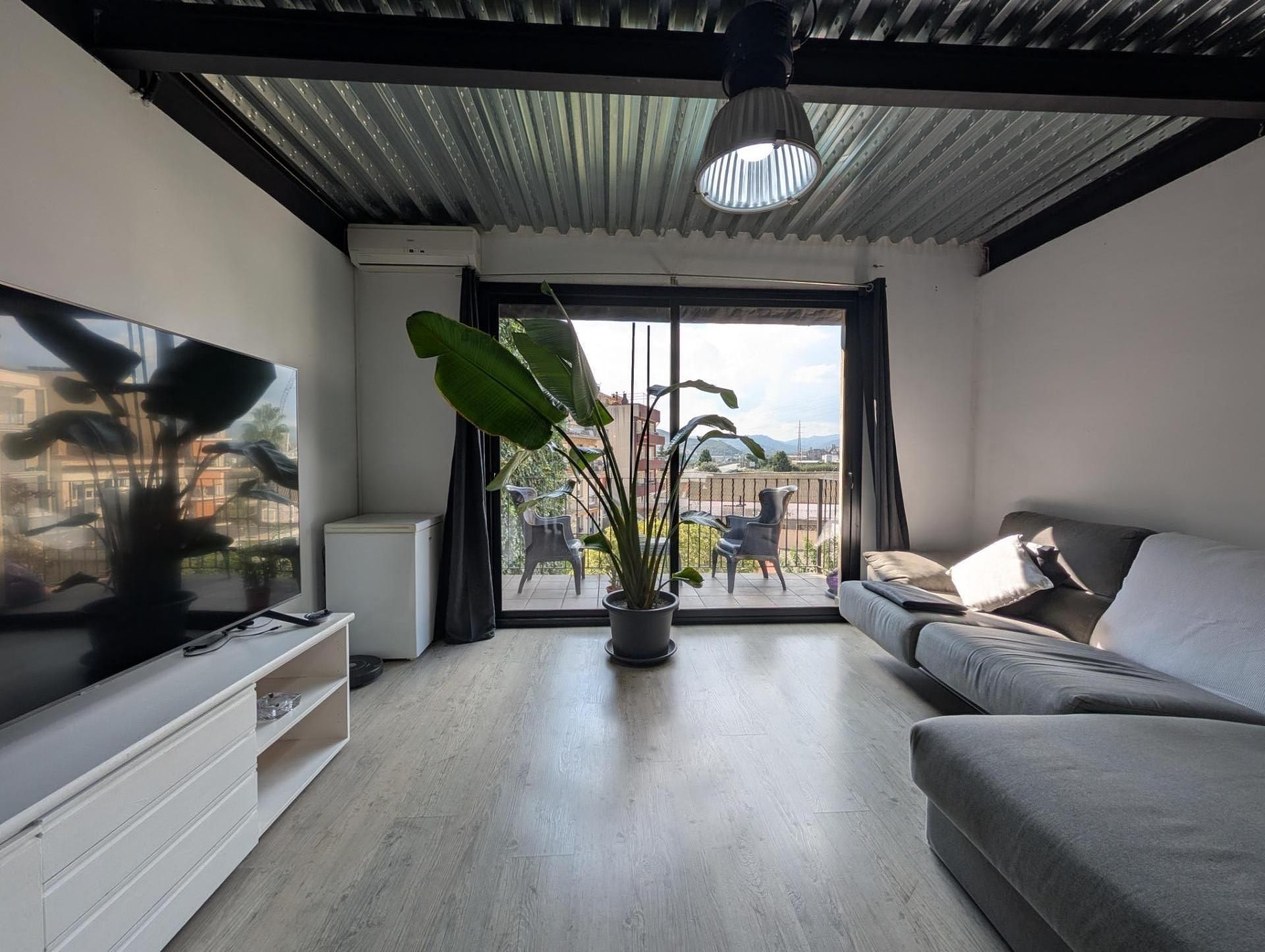 Living room of Flat for sale in Molins de Rei  with Air Conditioner, Heating and Terrace