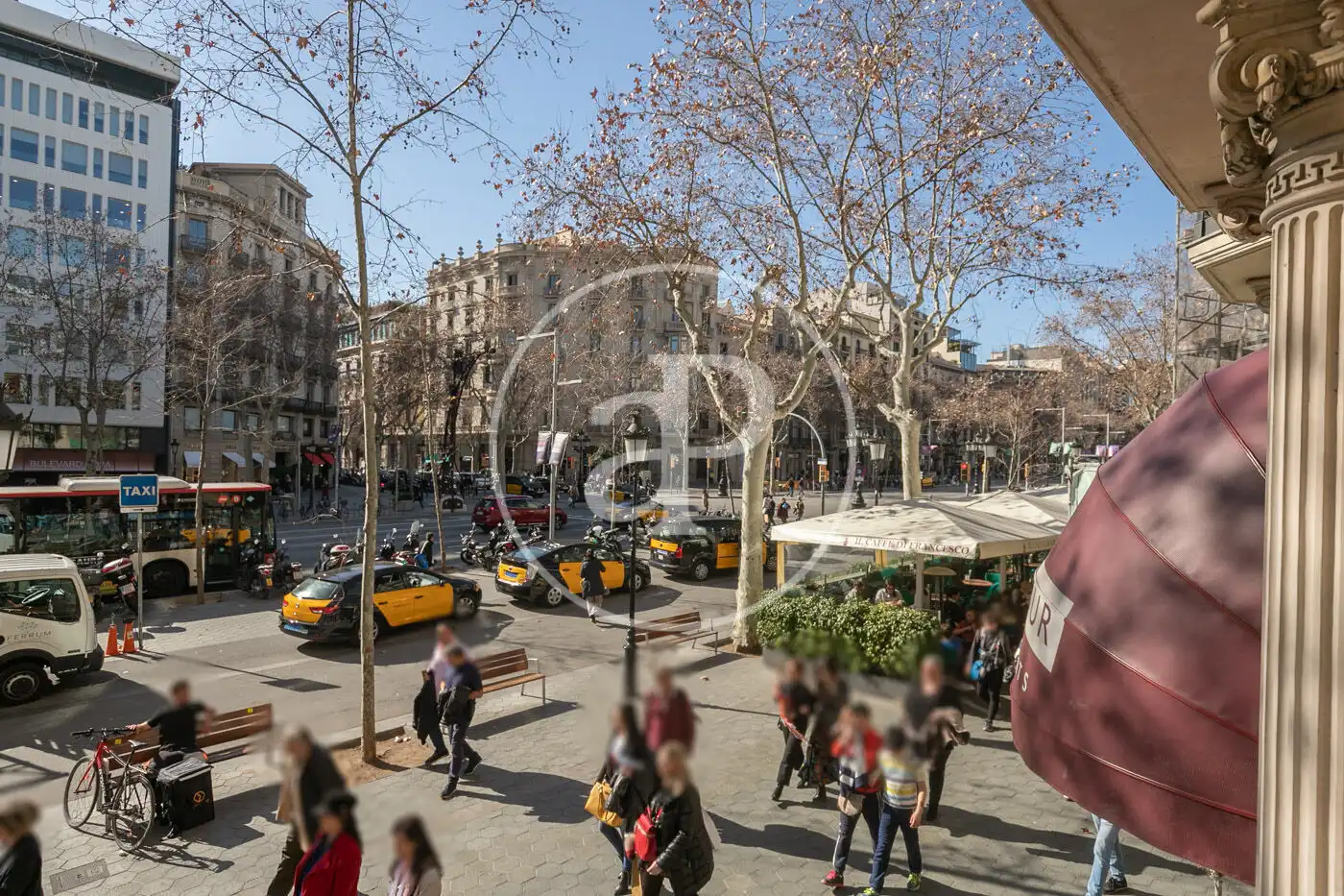 Vista exterior de Piso de alquiler en Barcelona con Aire acondicionado, Calefacción y Terraza