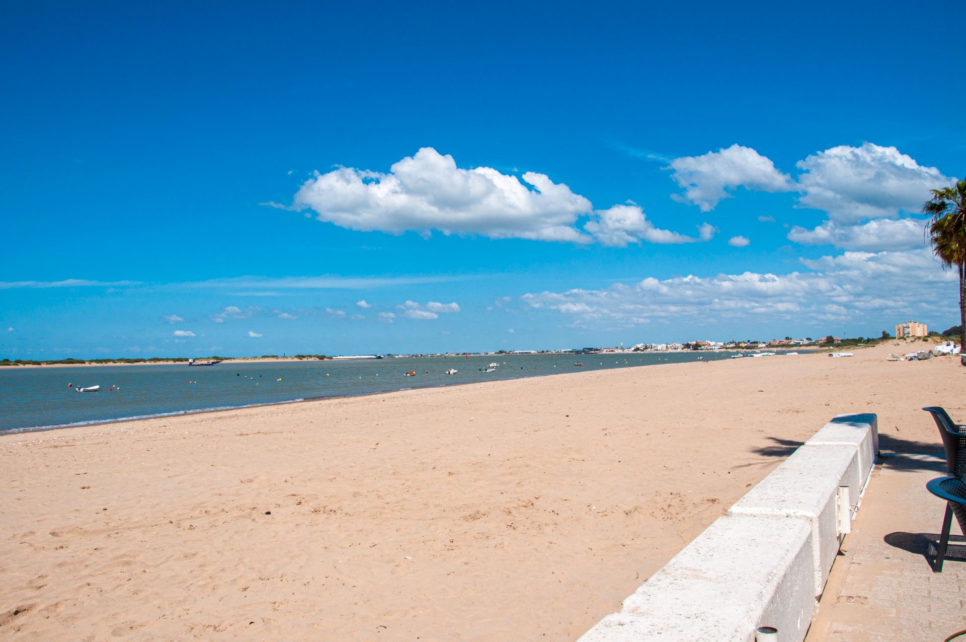 Exterior view of Flat to rent in Sanlúcar de Barrameda  with Furnished, Oven and Washing machine