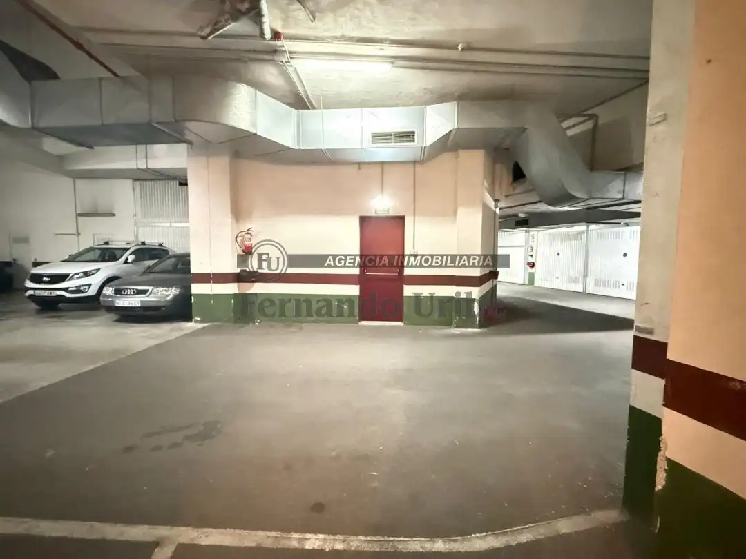 Garaje en venta en Zubiaurrea Kalea, Durango