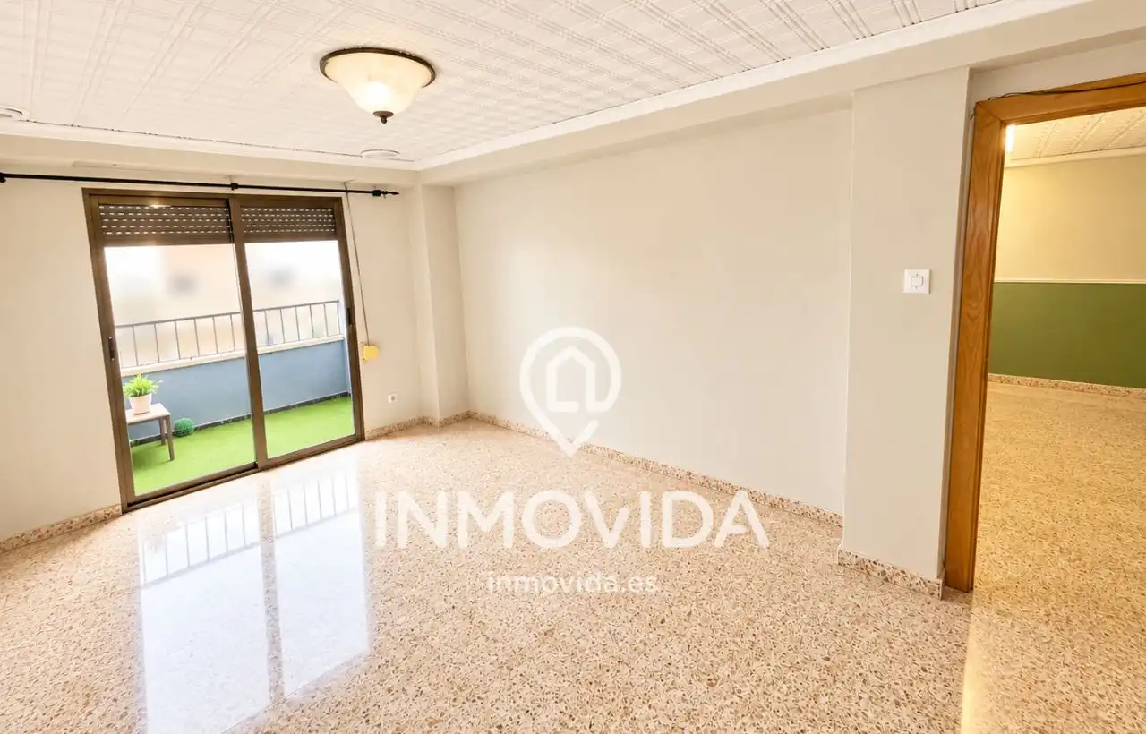 Vista exterior de Piso en venta en Xàtiva con Aire acondicionado, Amueblado y Balcón