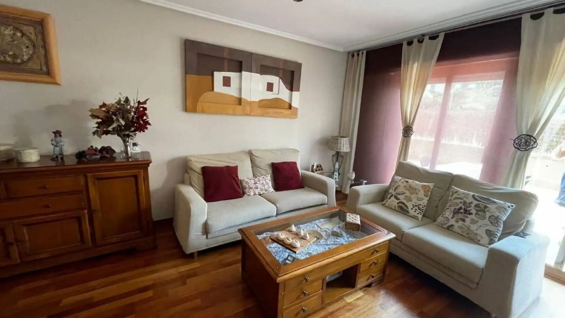 Living room of Flat for rent in Sabadell