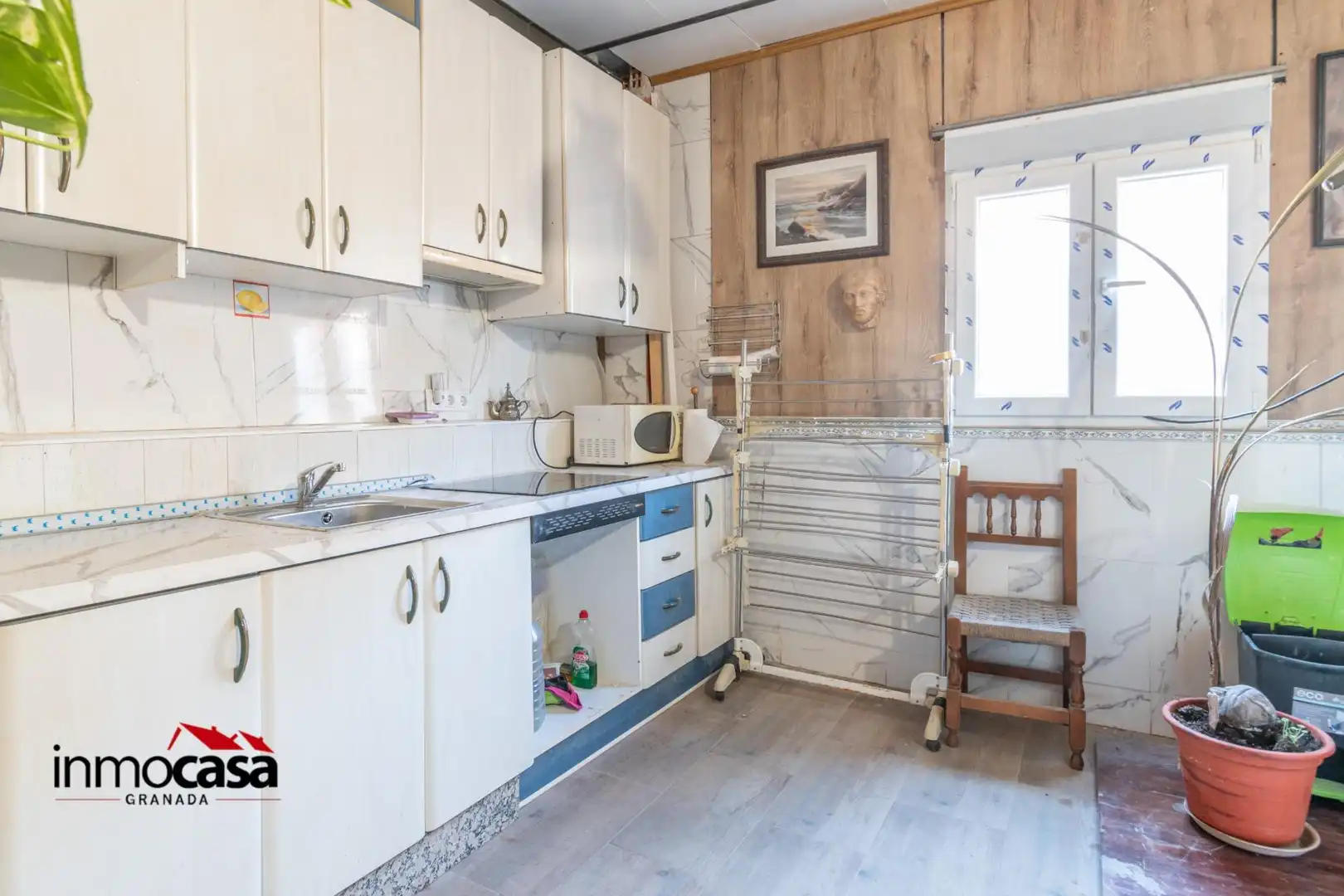 Cocina de Edificio en venta en Granada