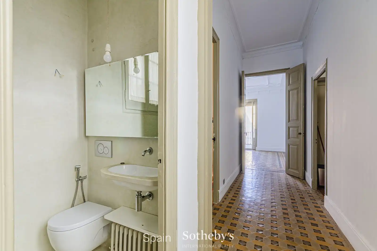 Apartamento en venta en Barcelona con Calefacción y Terraza
