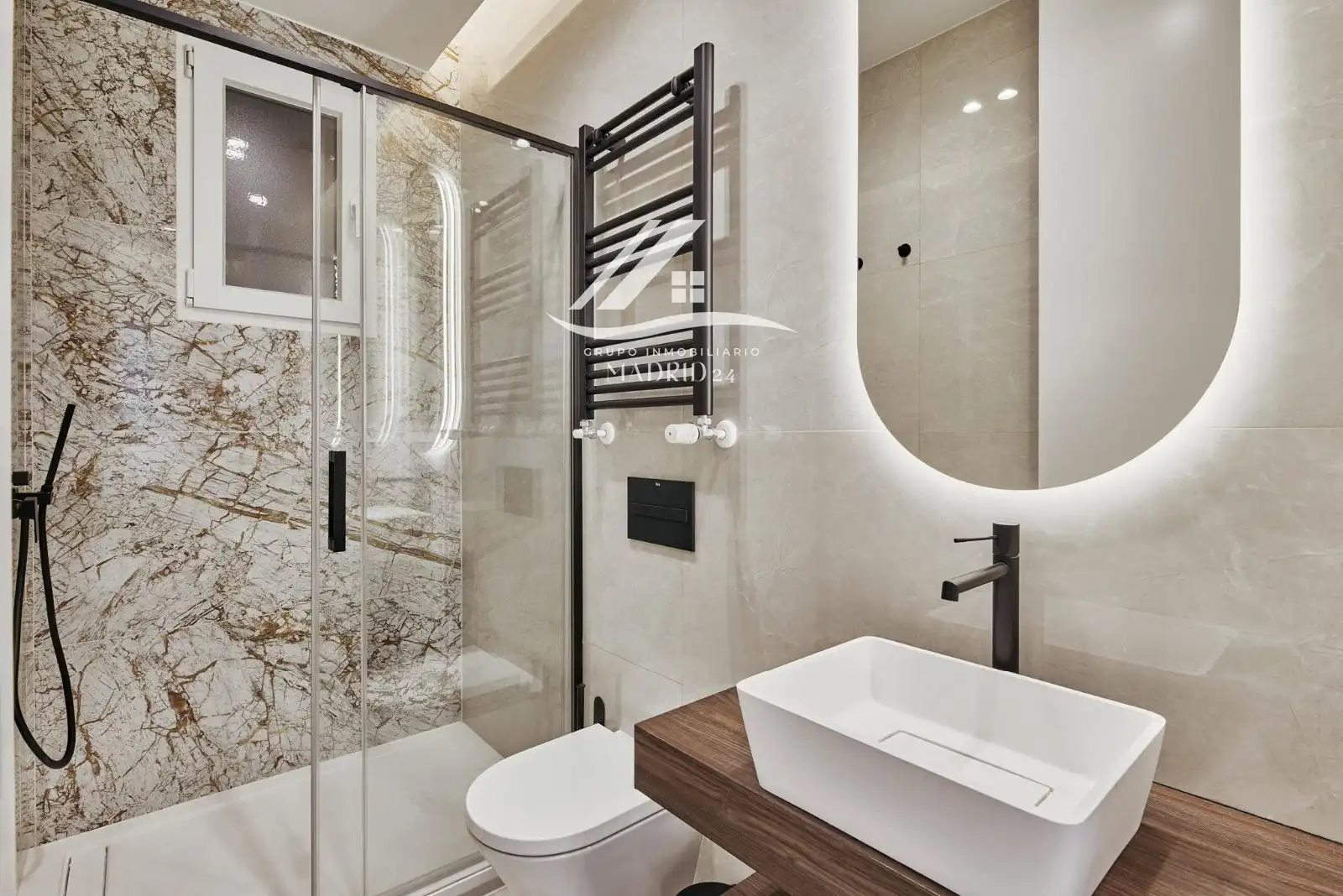 Flat with lift for sale in Calle de Fernán González, imagen 13