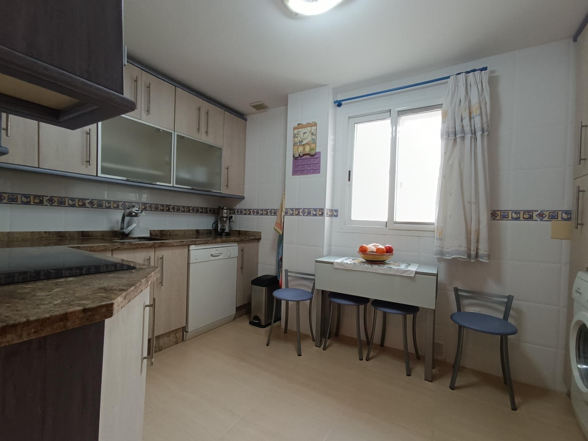 Cocina de Ático en venta en Roquetas de Mar con Aire acondicionado, Calefacción y Terraza