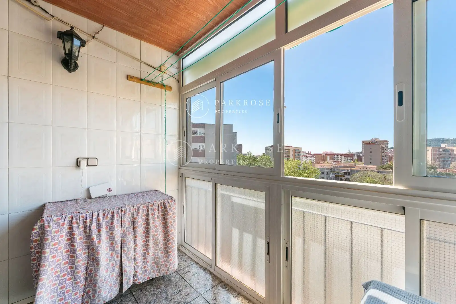 Vista exterior de Piso en venta en Barcelona