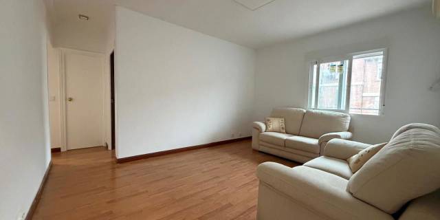 Piso en Venta en de los Olivos en Puerta del Ángel