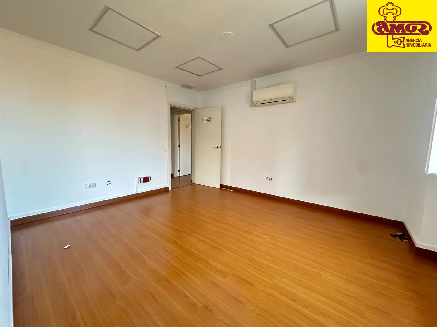Flat for sale in Santiago de Compostela   with Air Conditioner, Heating and Terrace