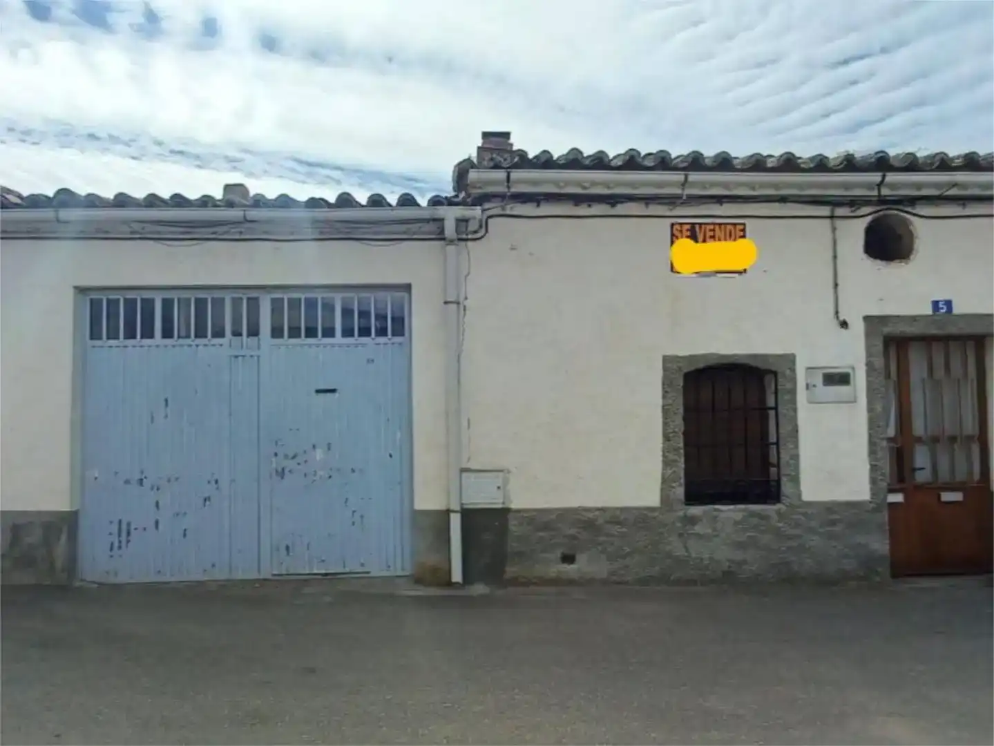 Vista exterior de Finca rústica en venda en Casaseca de las Chanas amb Jardí privat