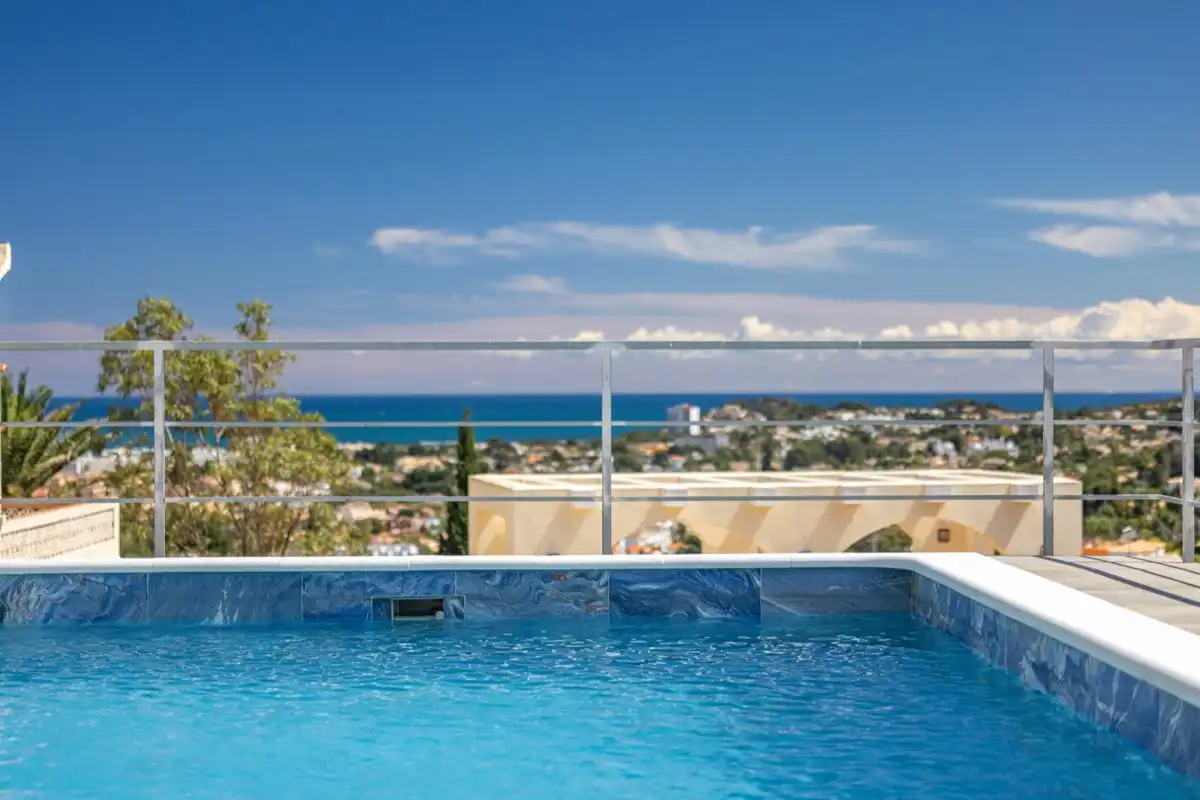 Swimming pool of Houses for sale in Dénia  with Air Conditioner, Heating and Private garden