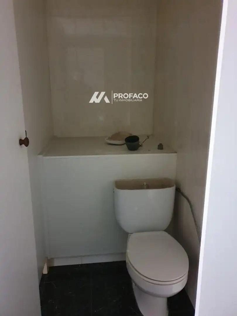 Baño de Oficina de alquiler en O Carballiño   con Calefacción