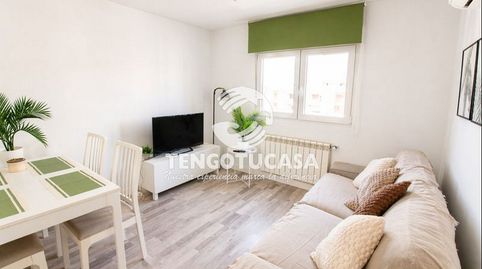 Photo 5 of Flat for rent in Calle de San Maximiliano, Ventas, Madrid Capital