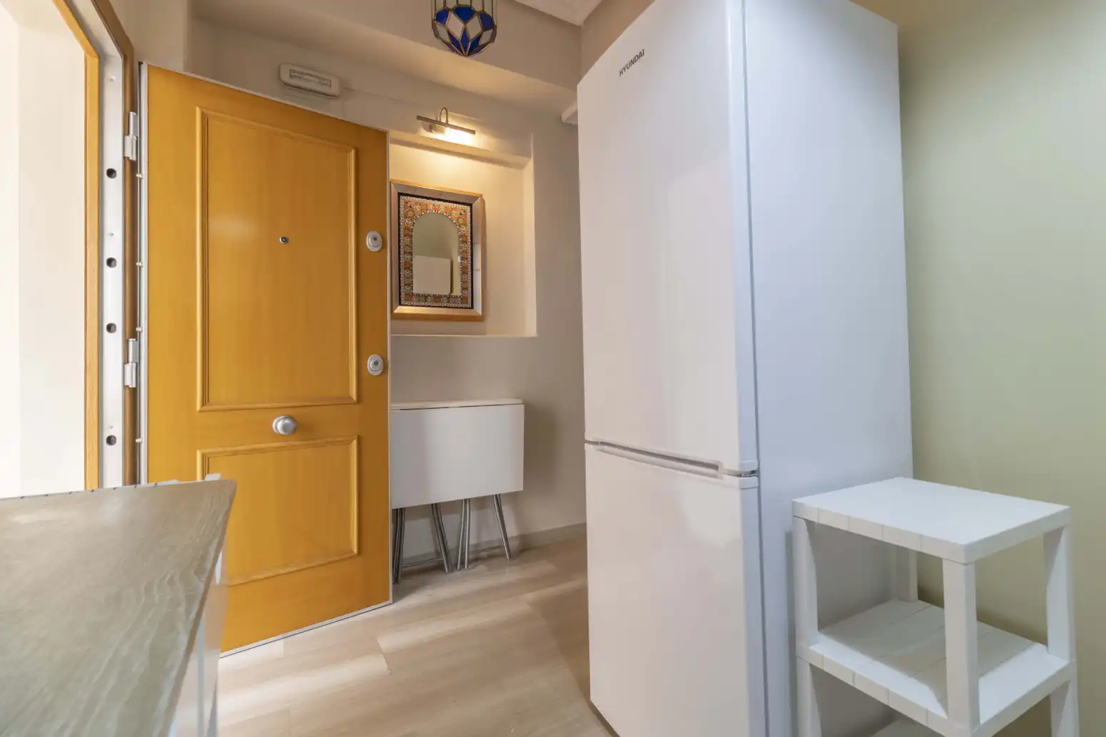 Flat for sale in Sevilla  with Air Conditioner, Heating and Balcony