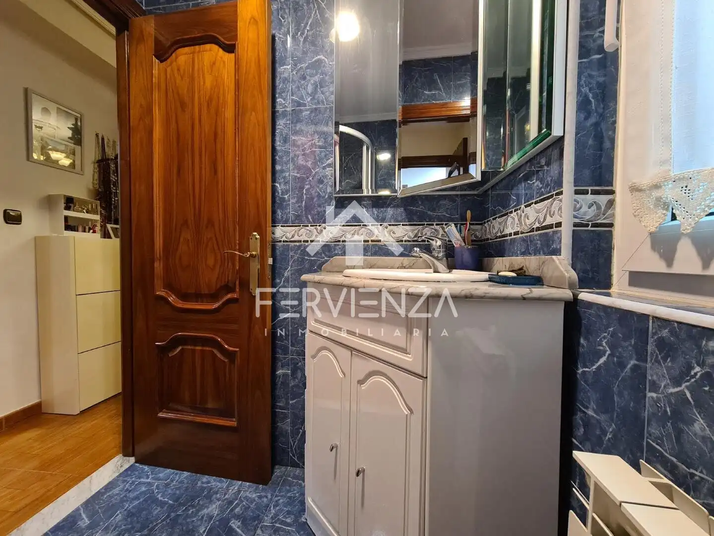 Bany de Pis en venda en Oviedo 