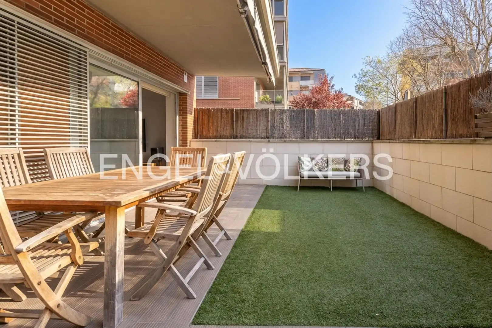 Terraza de Piso en venta en Sant Cugat del Vallès con Aire acondicionado, Calefacción y Jardín privado