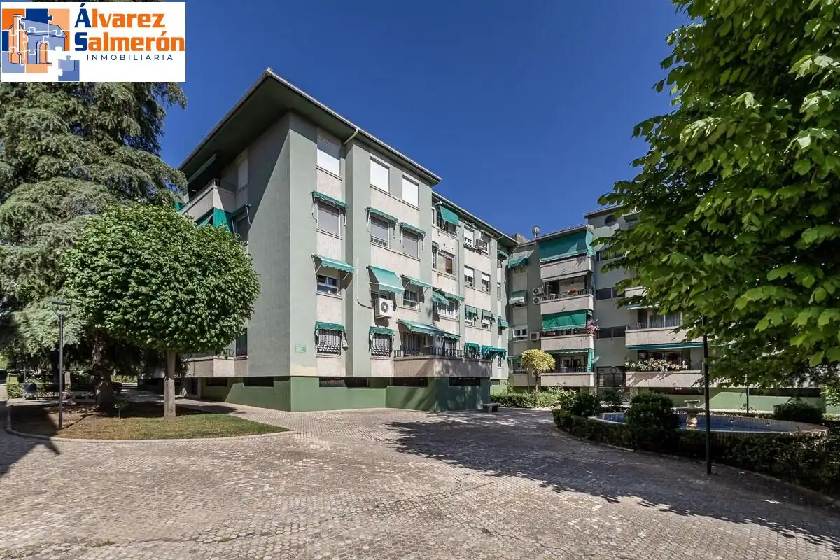 Piso en venta en Calle Bajo de Huétor, Cervantes