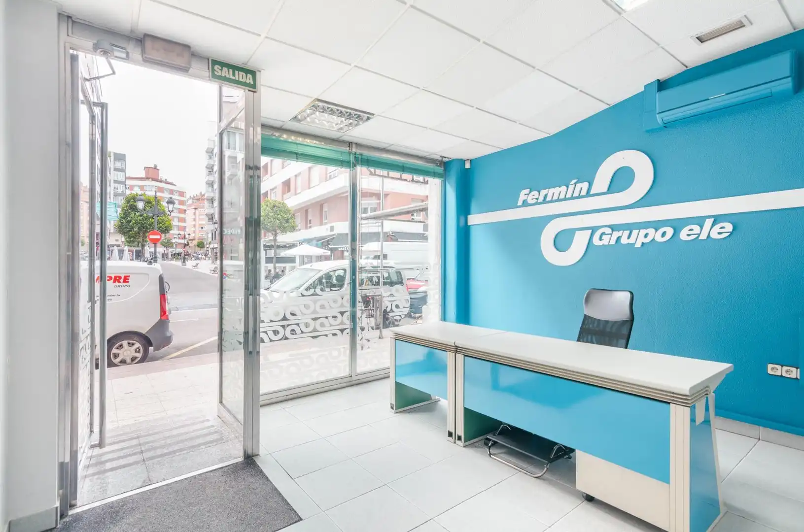 Local en venta en Oviedo 