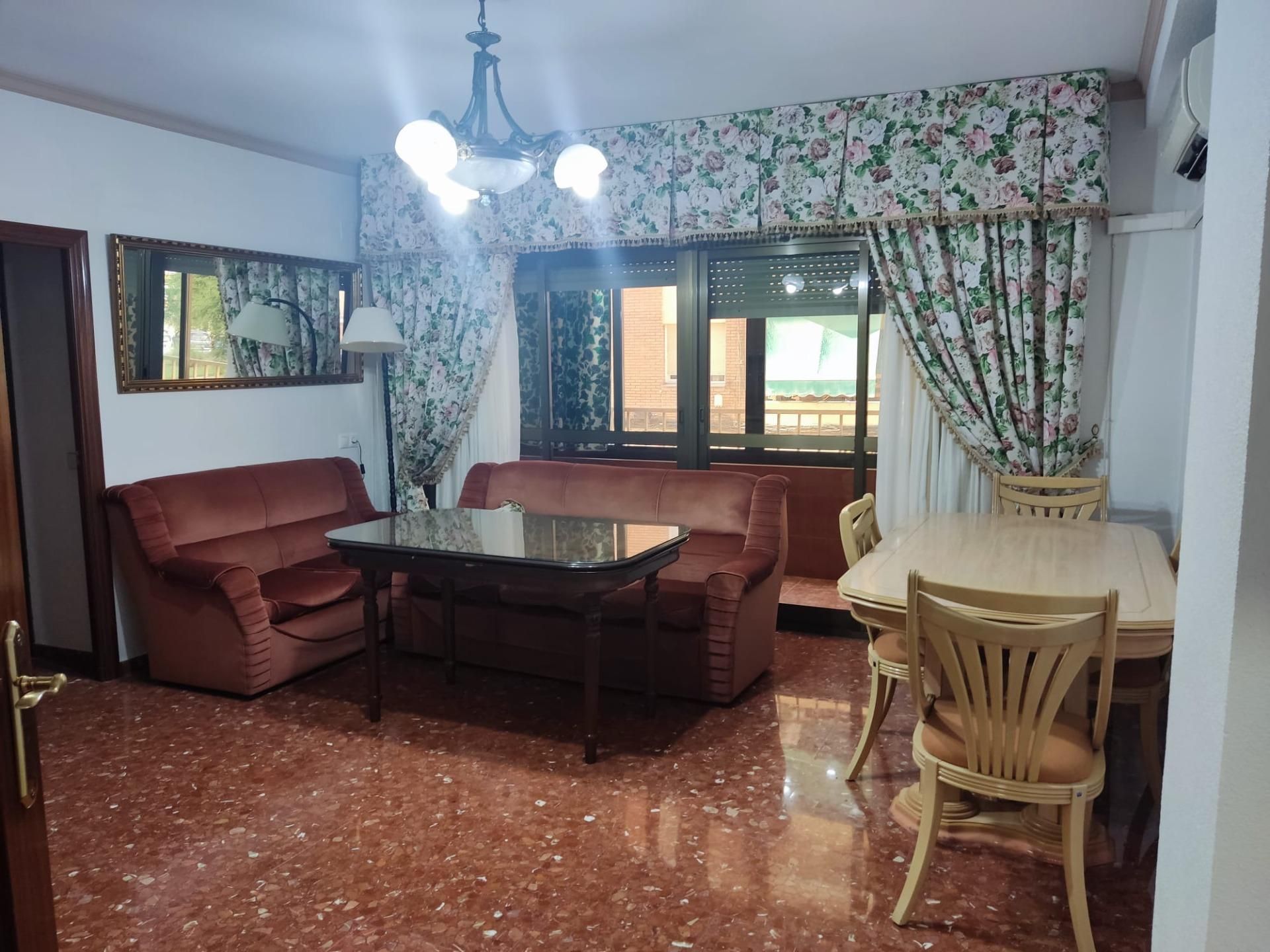 Living room of Flat for sale in  Córdoba Capital  with Air Conditioner, Heating and Terrace