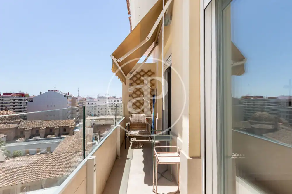 Terrasse von Wohnung zur Miete in Valencia mit Klimaanlage, Terrasse und Abstellraum