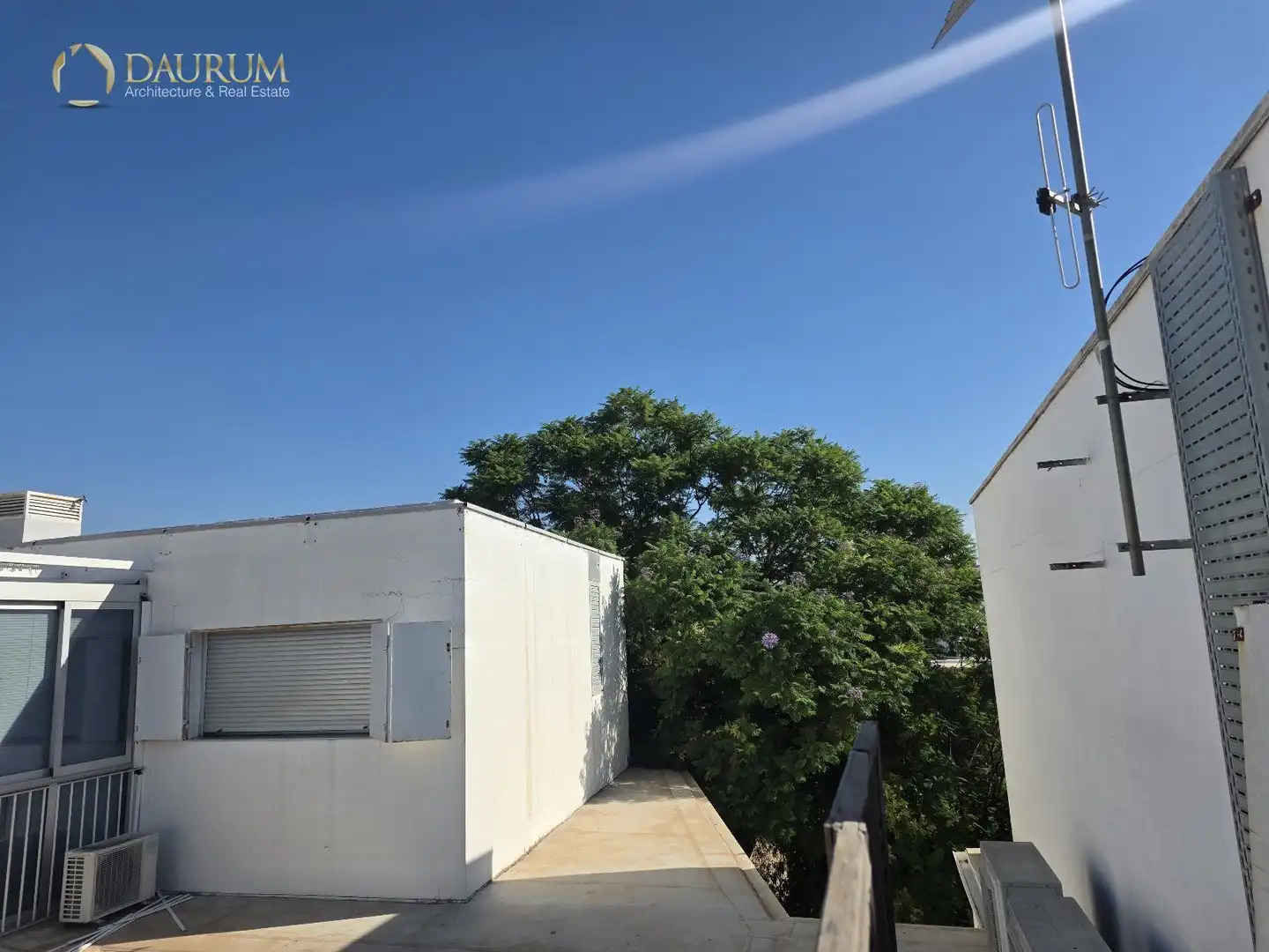 Duplex with lift for sale in Casco Antiguo, imagen 15