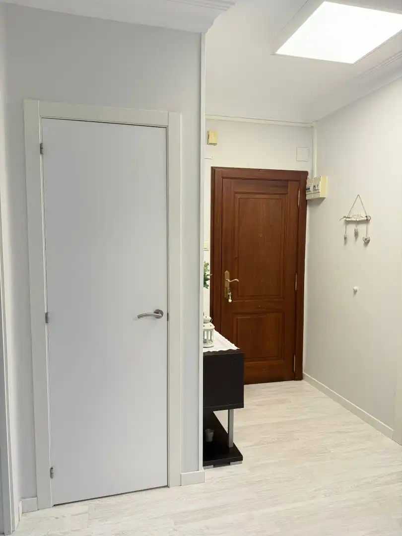 Wohnung zum Verkauf in Narón mit Heizung, Möbliert und Ofen