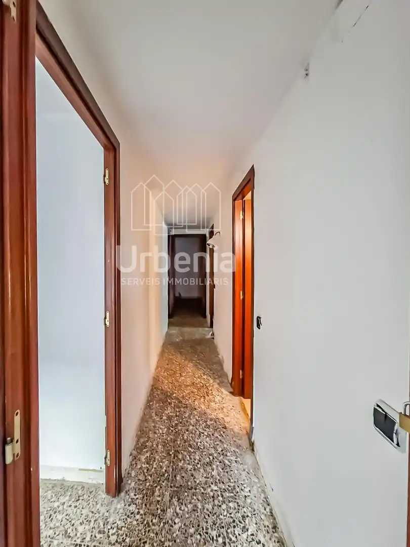 Piso en venta en Premià de Mar con Calefacción, Terraza y Piscina