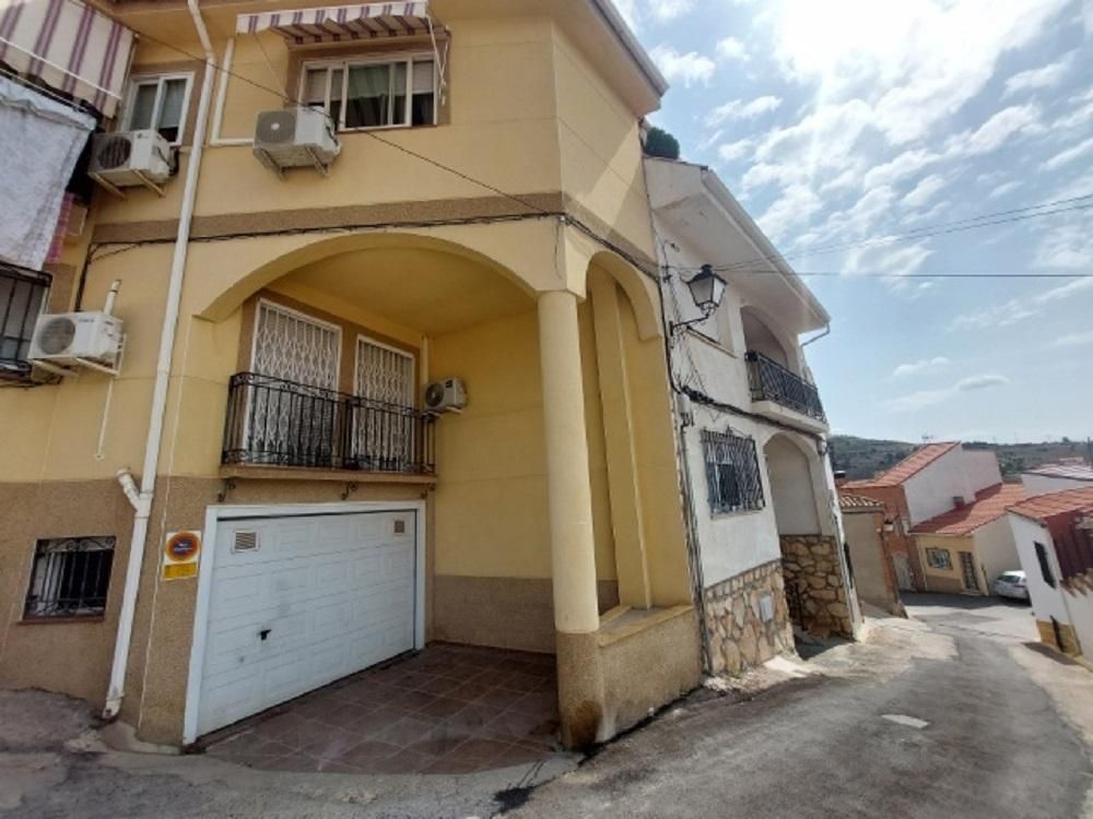 Exterior view of Garage for sale in Perales de Tajuña