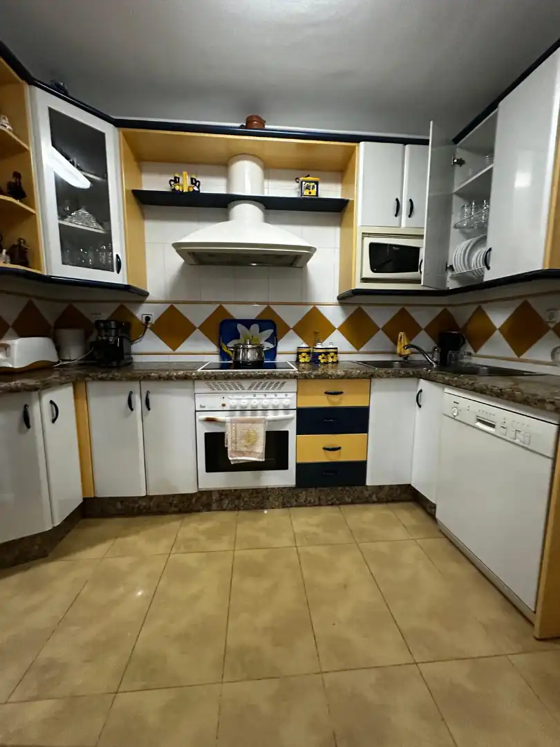 Kitchen of Flat for sale in Jaén  with Air Conditioner, Heating and Balcony