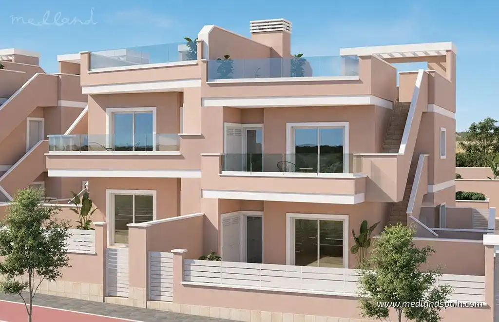 Vista exterior de Apartamento en venta en Pilar de la Horadada con Terraza y Piscina comunitaria