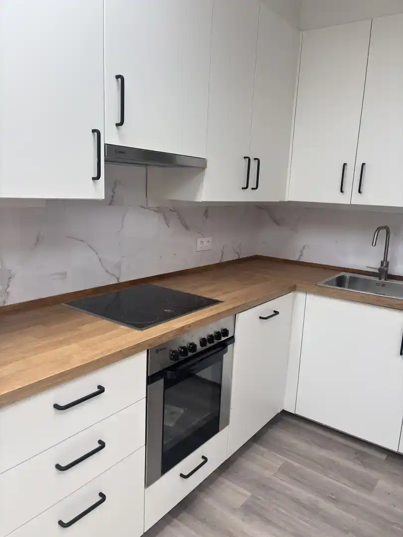 Küche von Wohnung zur Miete in Vigo 