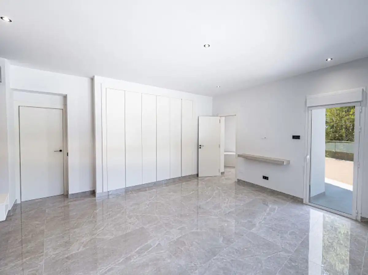 Casa adosada en venta en Benahavís con Aire acondicionado, Terraza y Trastero