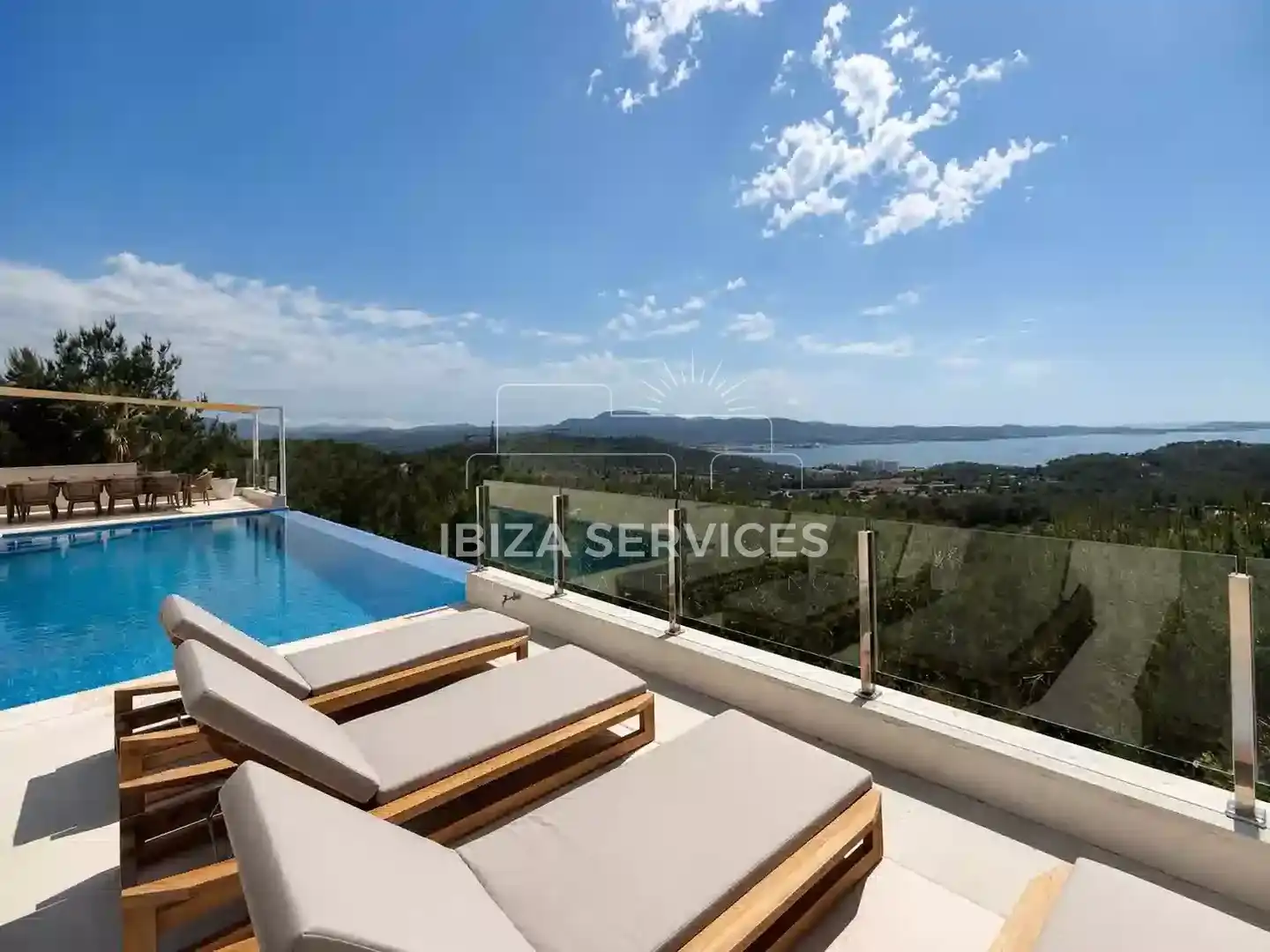 Terraza de Casa o chalet de alquiler en Sant Antoni de Portmany con Aire acondicionado, Jardín privado y Piscina