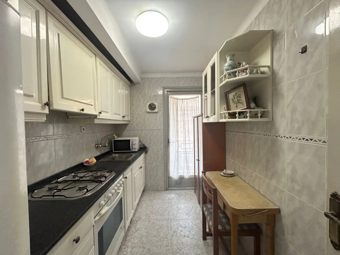 Cocina de Piso en venta en Tarragona con Terraza y Balcón