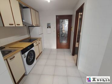 Flat with balcony for sale in Bermeo