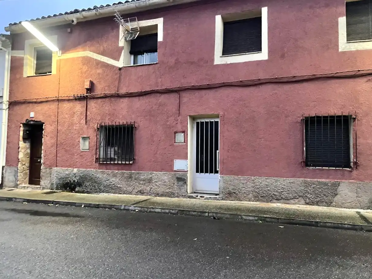 Vista exterior de Piso en venta en Alhama de Aragón