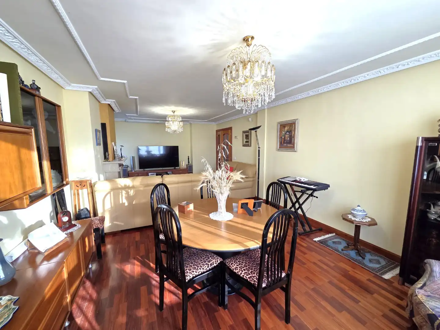 Dining room of Houses for sale in Castrillo del Val  with Heating, Private garden and Parquet flooring