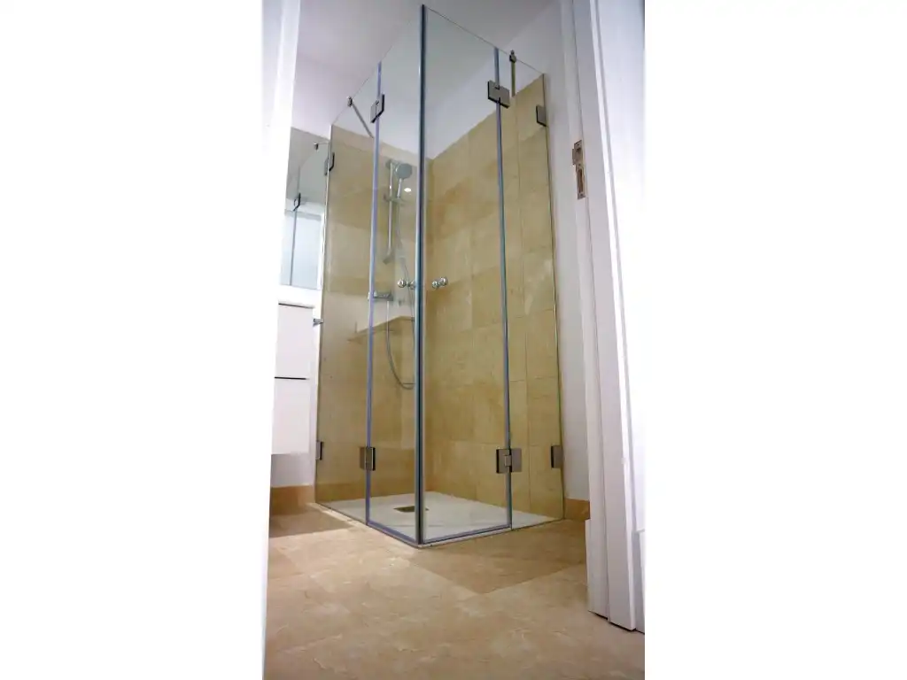 Bathroom of Apartments for rent in  Palma de Mallorca  with Private garden