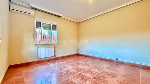 Photo 2 of Single-family semi-detached for sale in Las Ventas de San Julián, Toledo