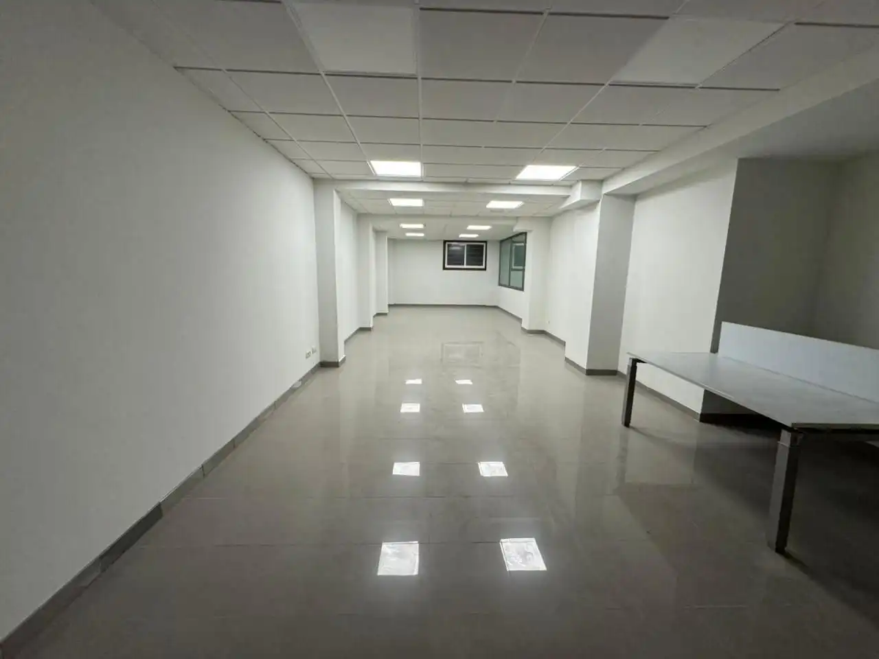 Oficina de lloguer a Avenida Camelias, 80, Camelias - Pi y Margall