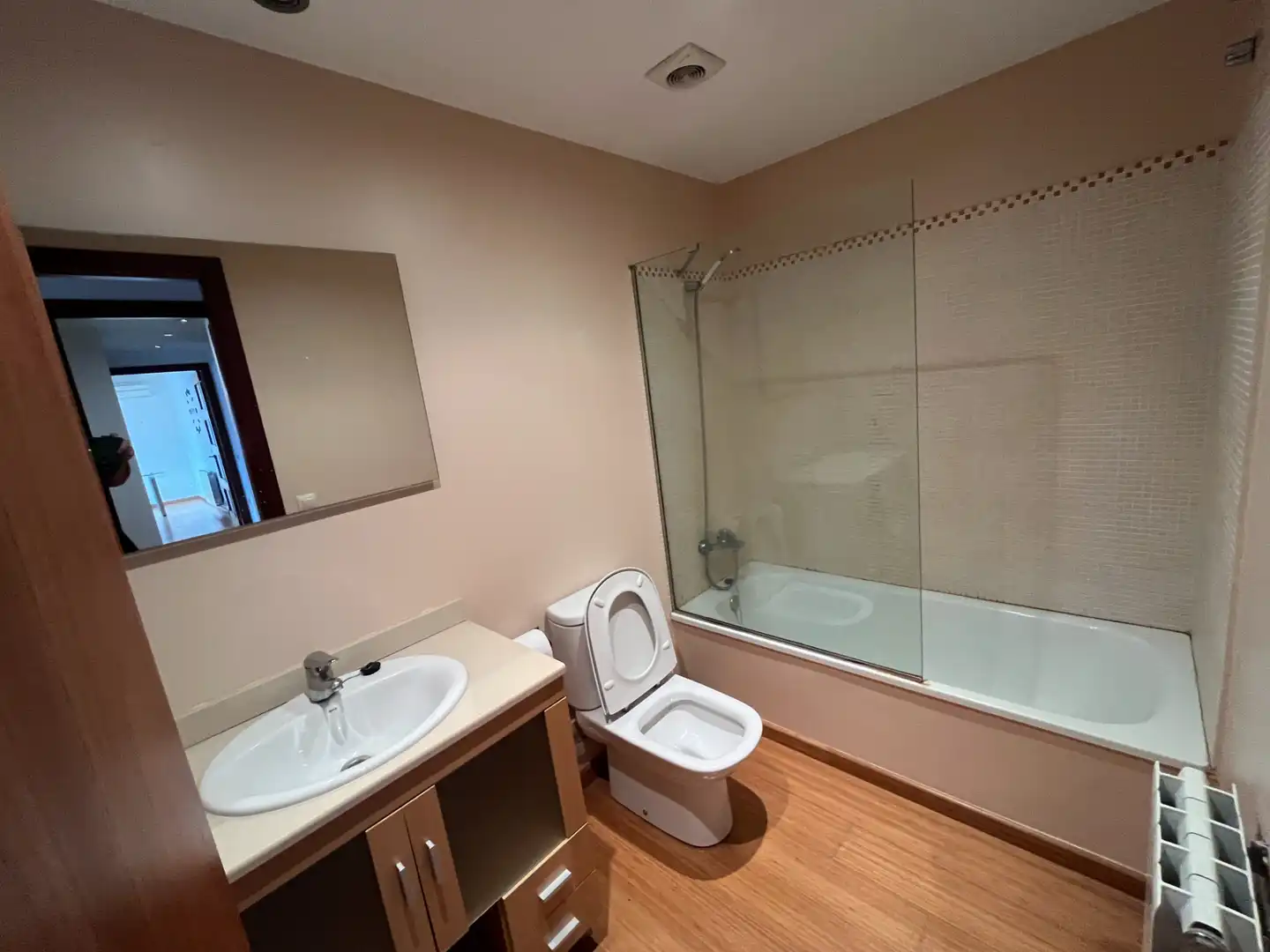 Baño de Piso en venta en Cassà de la Selva con Aire acondicionado, Calefacción y Parquet