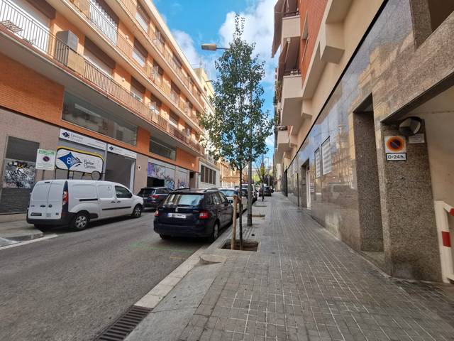 Garaje en Venta en Carrer dels Morabos en La Font de la Guatlla