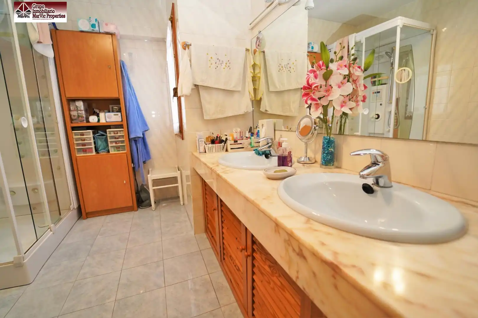 Baño de Casa o chalet en venta en Benidorm con Calefacción, Jardín privado y Terraza